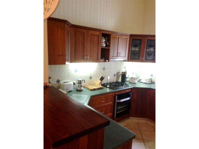 31 Sheehan Street, Belgian Gardens QLD 4810