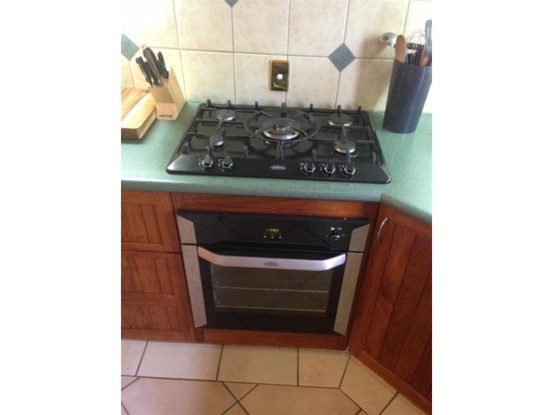 31 Sheehan Street, Belgian Gardens QLD 4810