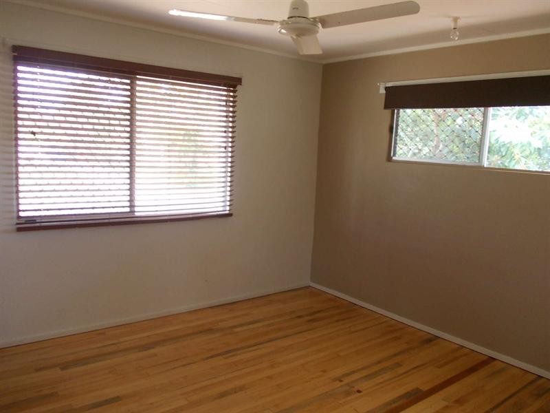 13 Kittyhawk Crescent, Kirwan QLD 4817