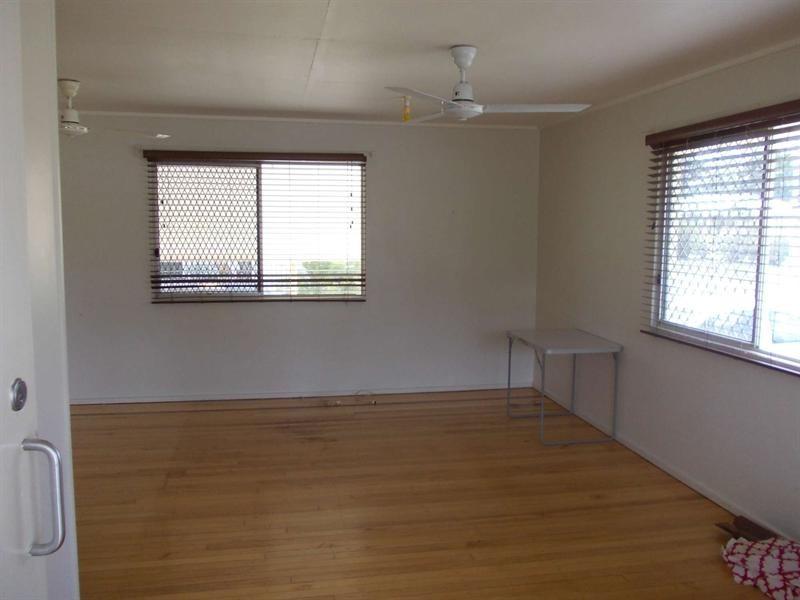 13 Kittyhawk Crescent, Kirwan QLD 4817