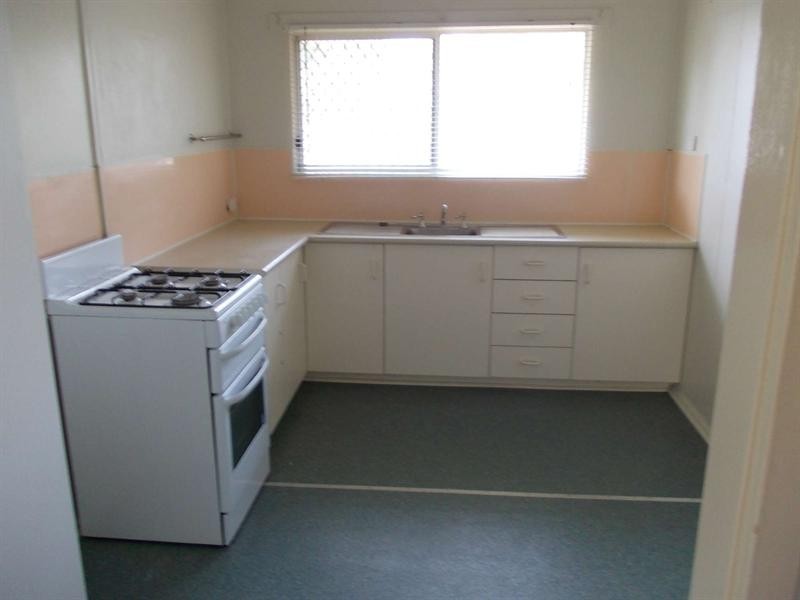 13 Kittyhawk Crescent, Kirwan QLD 4817