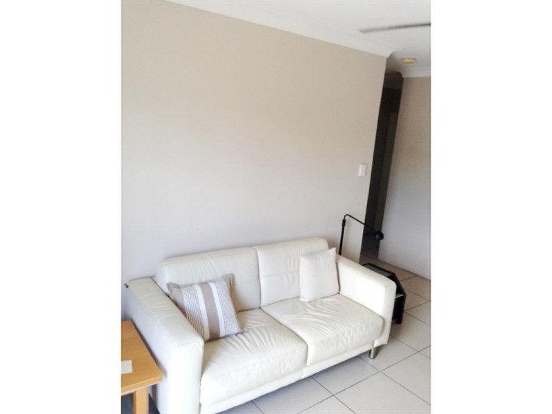 5/2 Mckinley Street, North Ward QLD 4810