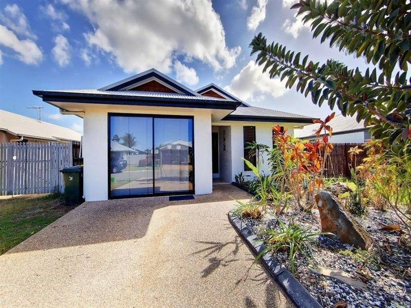 4 Eton Court, Burdell QLD 4818