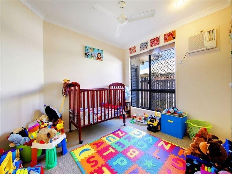 4 Eton Court, Burdell QLD 4818