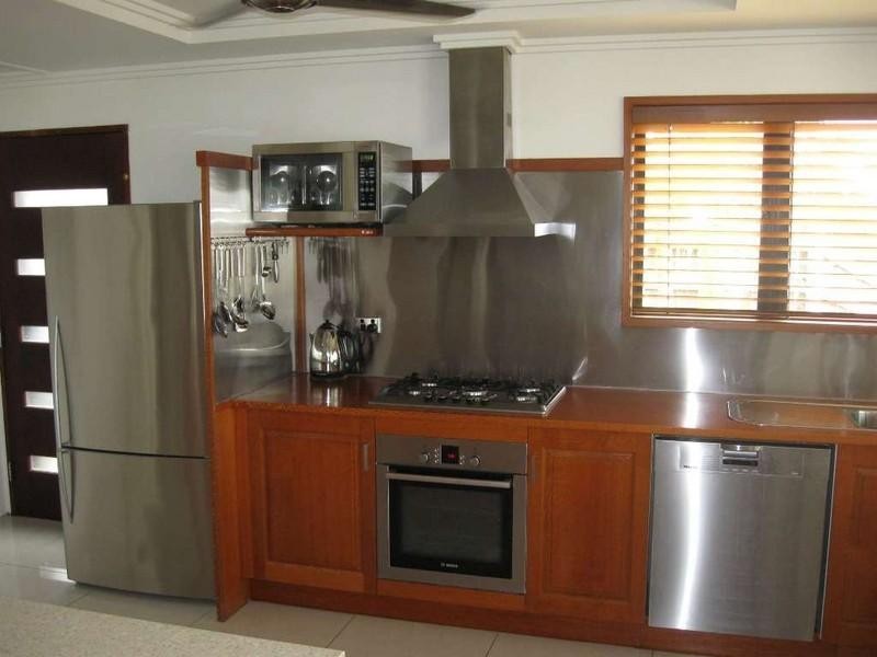 43 Gilbert Crescent, Castle Hill QLD 4810