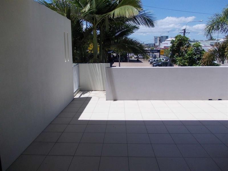 7/51 Stanley Street, Townsville City QLD 4810