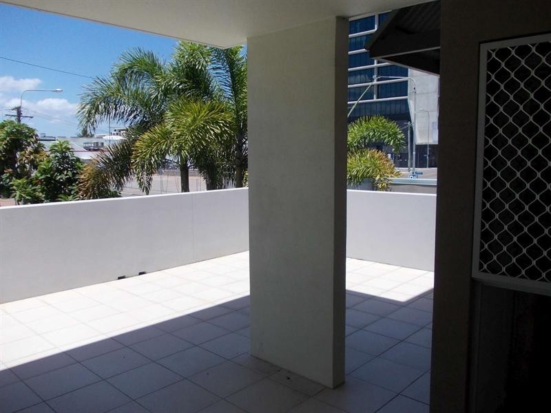 7/51 Stanley Street, Townsville City QLD 4810