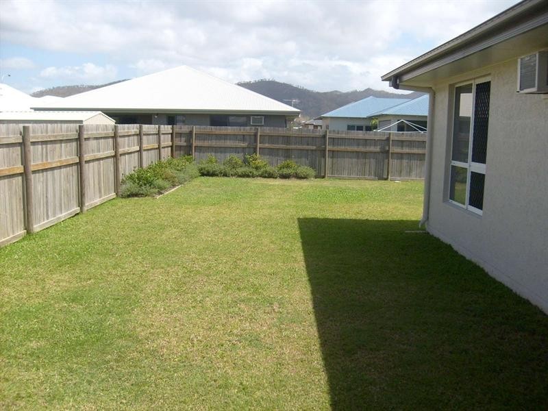 7 Brookside Close, Idalia QLD 4811