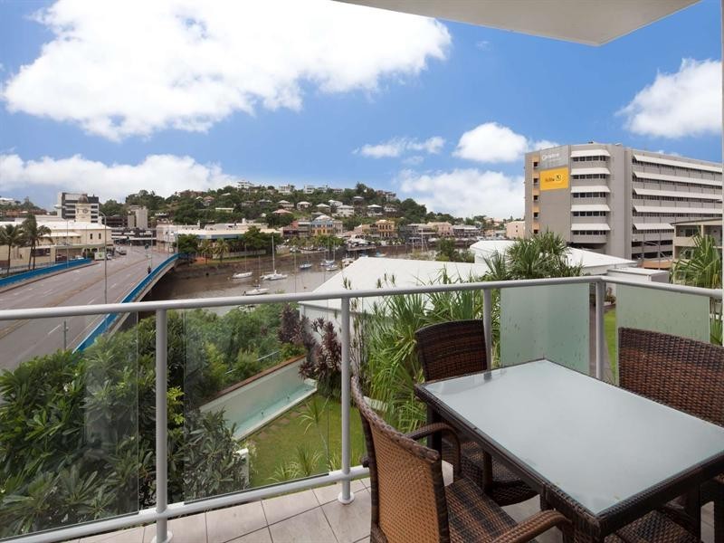 601/2 Dibbs Street, South Townsville QLD 4810