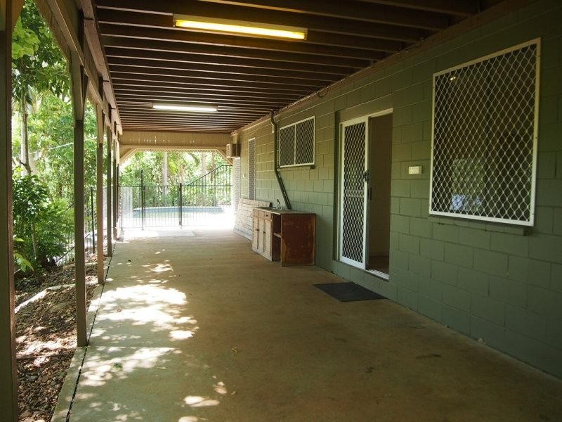 4 Mt Panorama Street, Alligator Creek QLD 4816