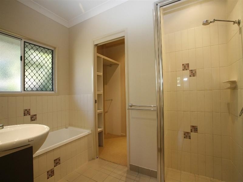 Garbutt QLD 4814