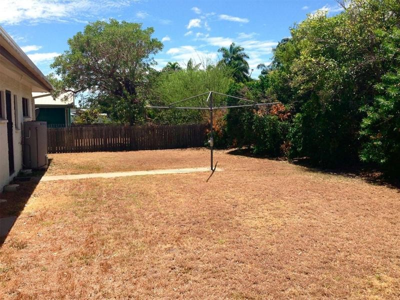 554 Bayswater Road, Mount Louisa QLD 4814