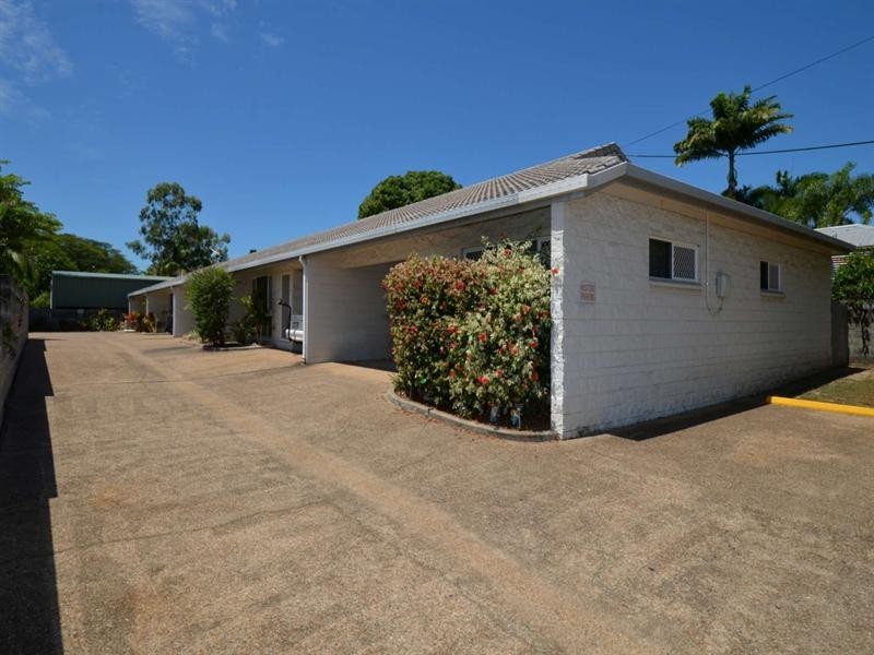 3/49 Camp Street, Mundingburra QLD 4812