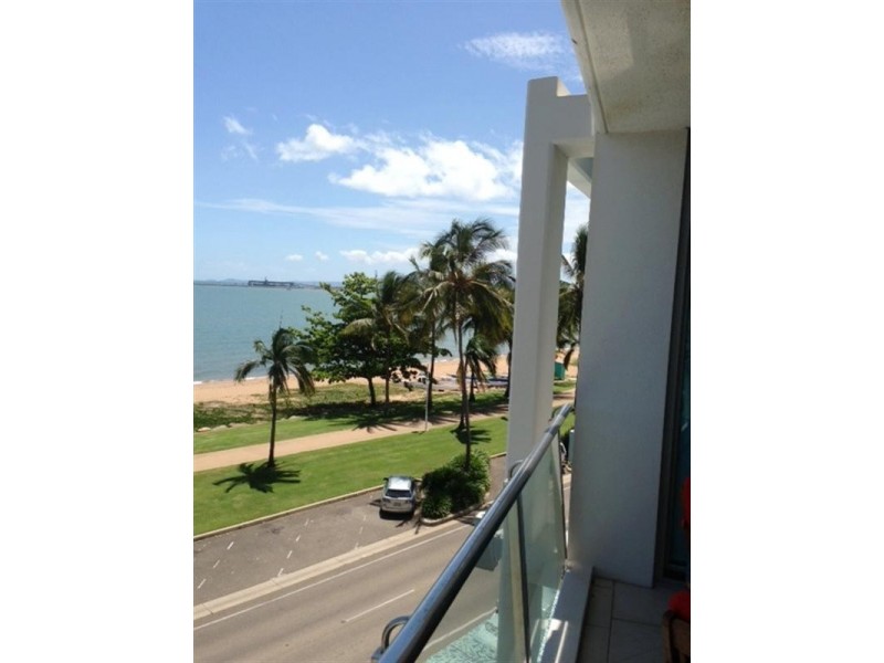 109/72-74 The Strand, North Ward QLD 4810