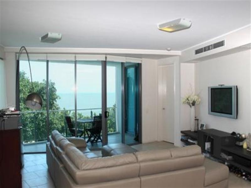 109/72-74 The Strand, North Ward QLD 4810