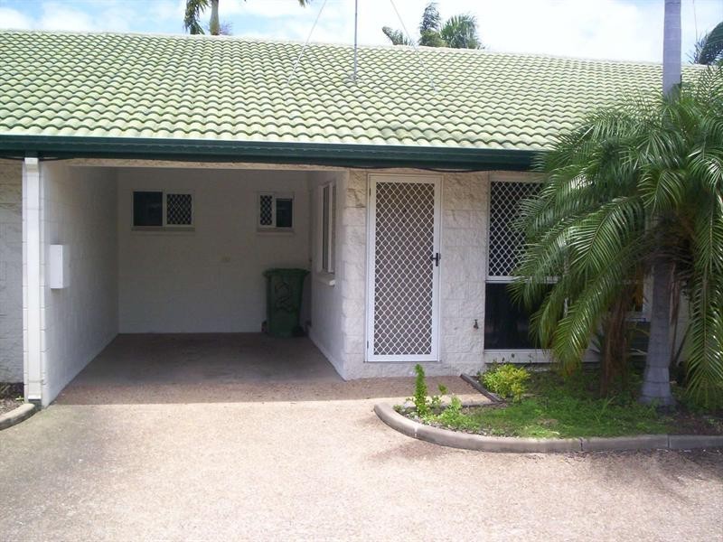 2/94 Dearness Street, Garbutt QLD 4814