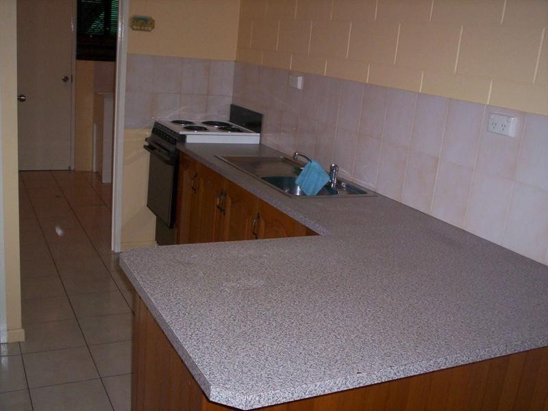 2/94 Dearness Street, Garbutt QLD 4814