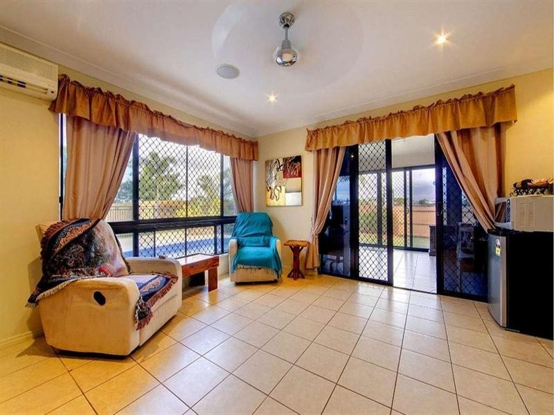 Mount Louisa QLD 4814