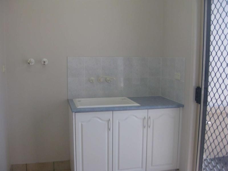 10/30 Martinez Avenue, West End QLD 4810