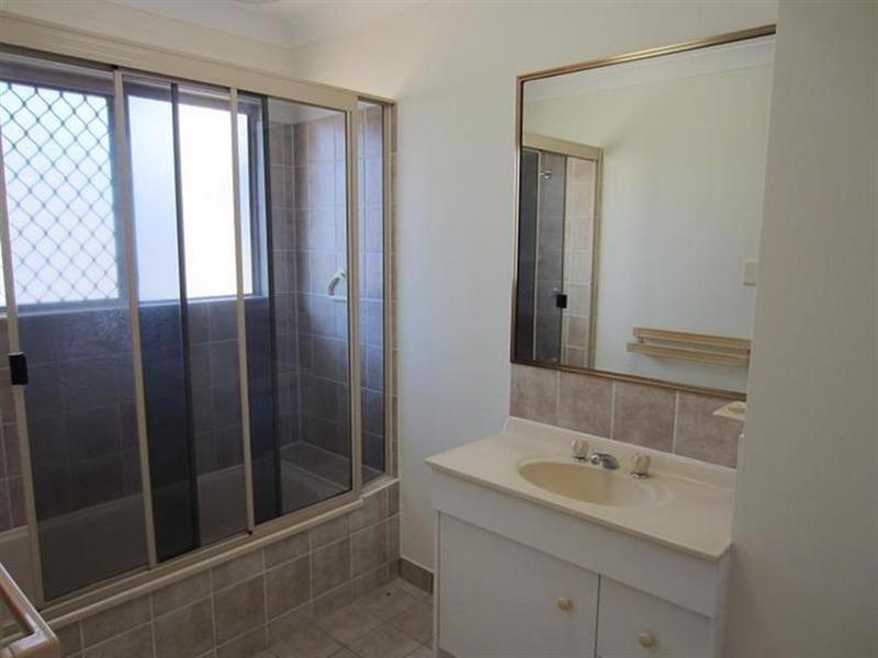 1 Fielding Way, Kirwan QLD 4817