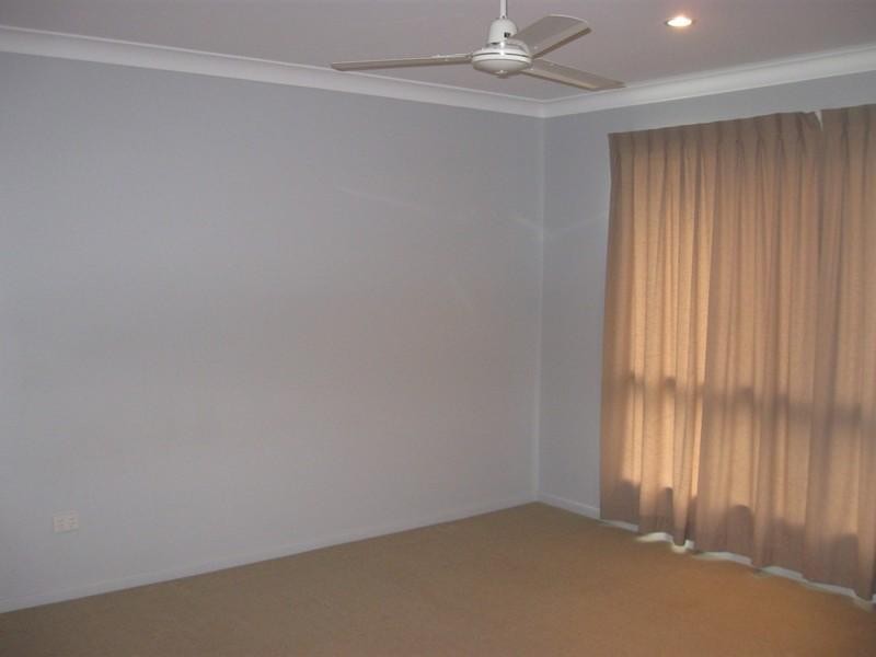 101 Woodwark Drive, Bushland Beach QLD 4818