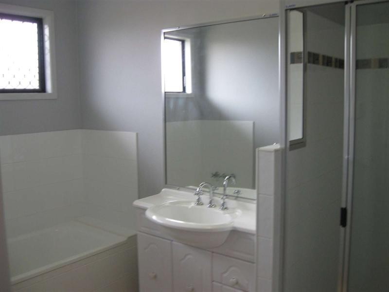 101 Woodwark Drive, Bushland Beach QLD 4818