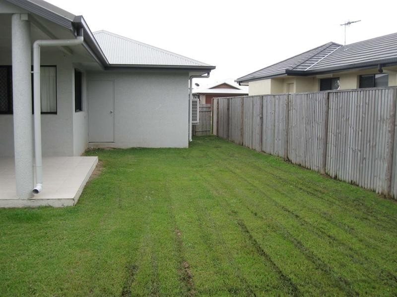 101 Woodwark Drive, Bushland Beach QLD 4818