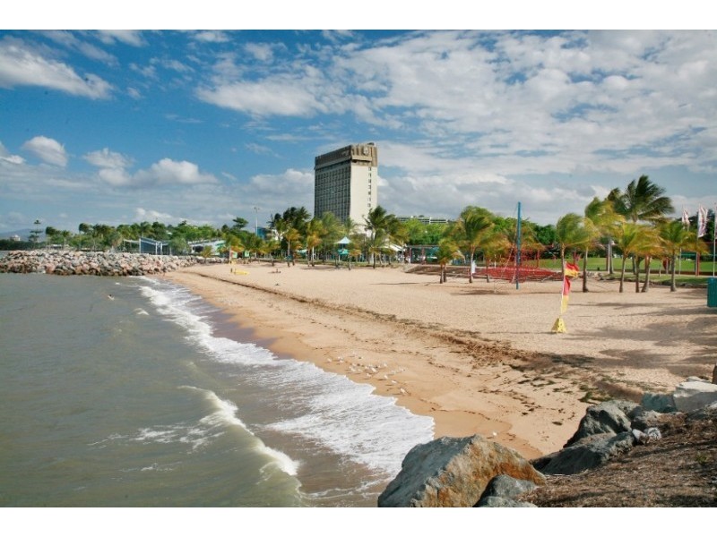 1108/75-77 The Strand, North Ward QLD 4810