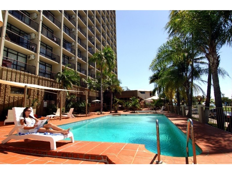 1108/75-77 The Strand, North Ward QLD 4810