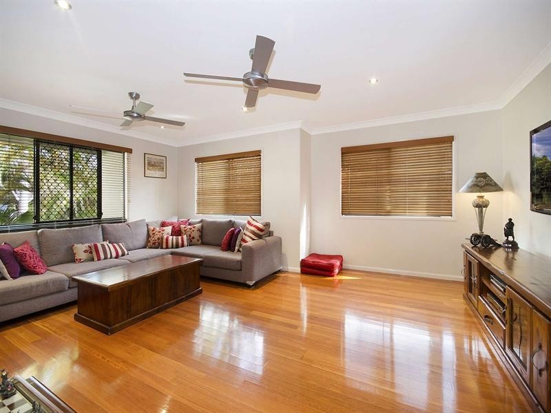 3 Coolan Court, Bushland Beach QLD 4818