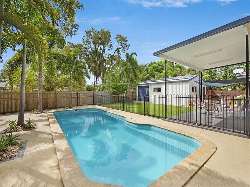 3 Coolan Court, Bushland Beach QLD 4818