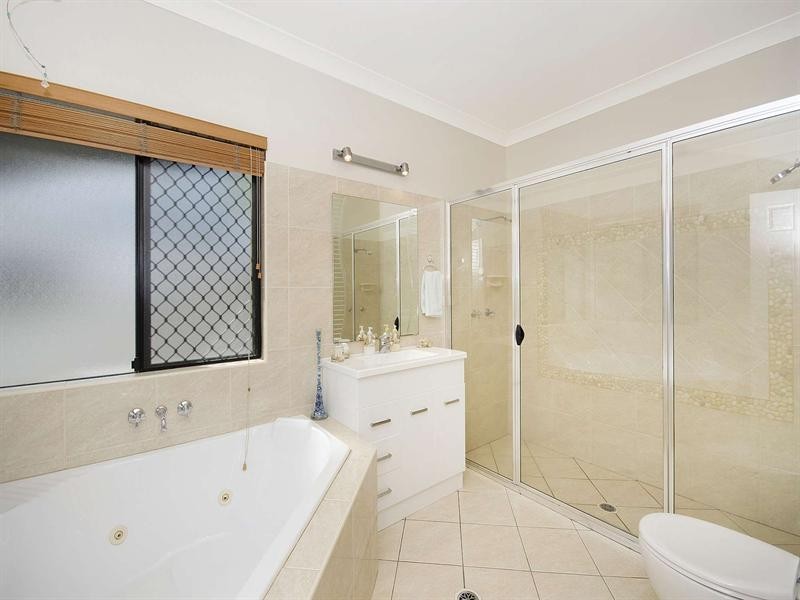 3 Coolan Court, Bushland Beach QLD 4818