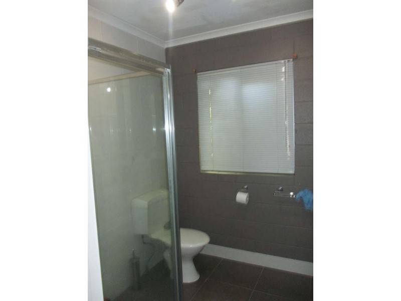 8/21 Landsborough Street, North Ward QLD 4810