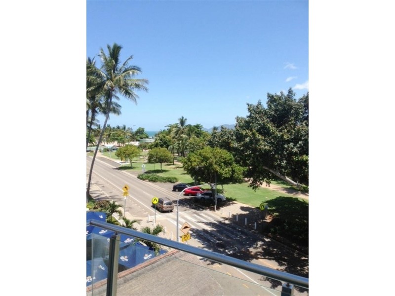 109/72 The Strand, Townsville City QLD 4810