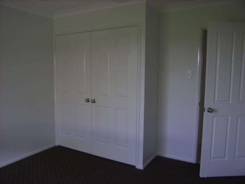 Bushland Beach QLD 4818