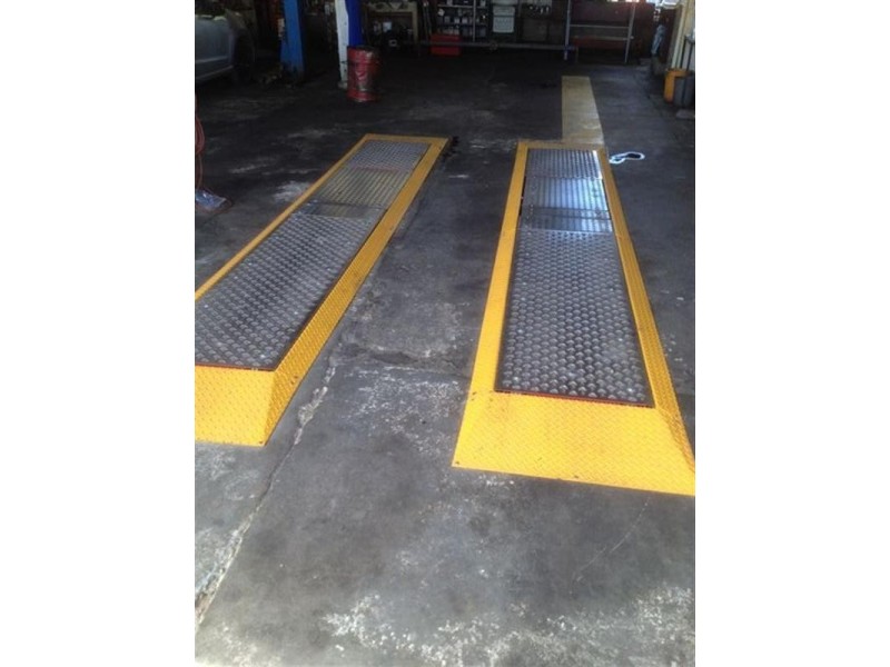 Terry Fox Motors, Charters Towers QLD 4820