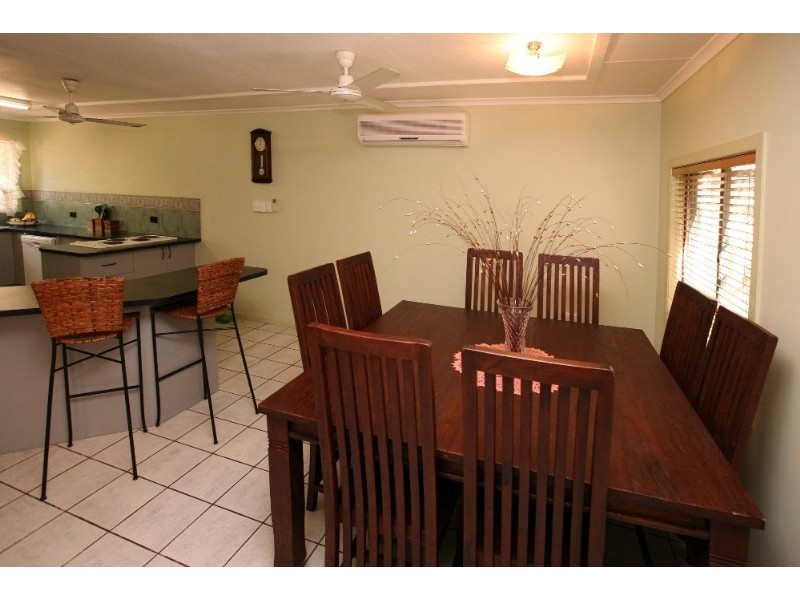 9 Church Street, West End QLD 4810