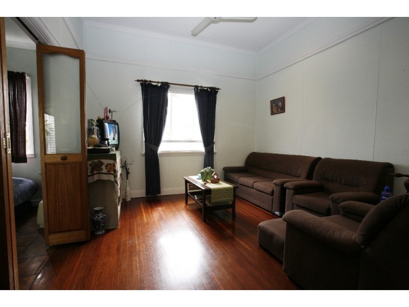 30 Beatrice Street, Aitkenvale QLD 4814