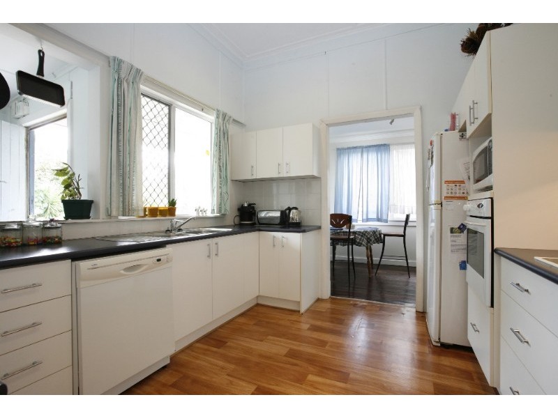 30 Beatrice Street, Aitkenvale QLD 4814