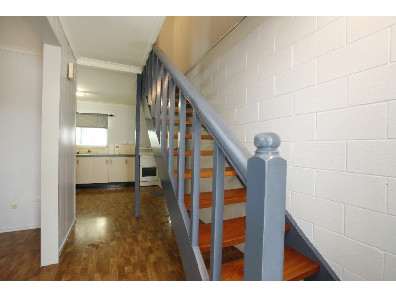 21 Lanark Street, Kirwan QLD 4817