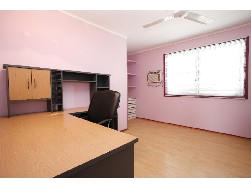 21 Lanark Street, Kirwan QLD 4817