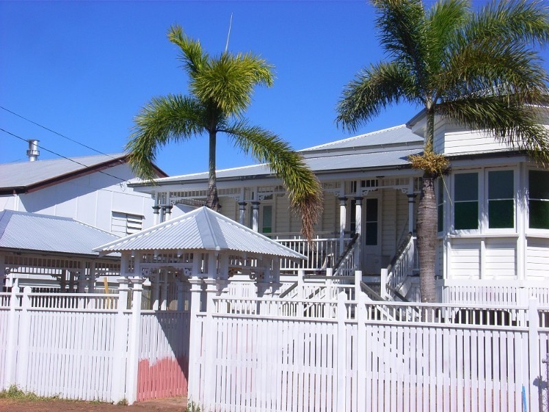 14 Primrose Street, North Ward QLD 4810