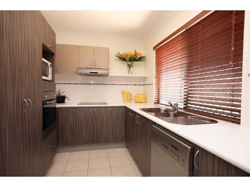 60 Kinnardy Street, Burdell QLD 4818