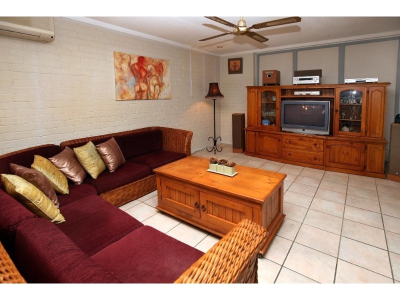 18 Choonda Street, Cranbrook QLD 4814