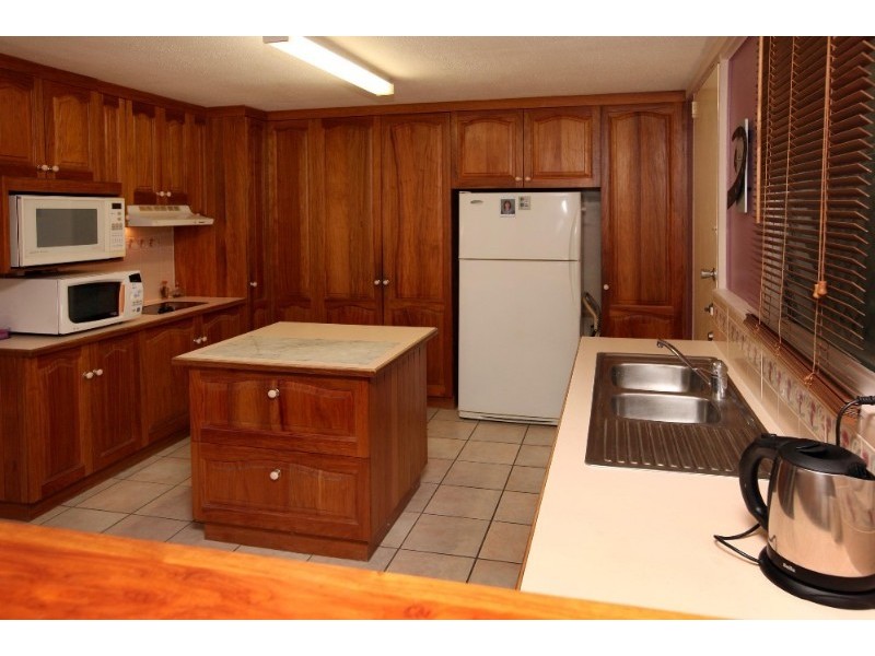 18 Choonda Street, Cranbrook QLD 4814