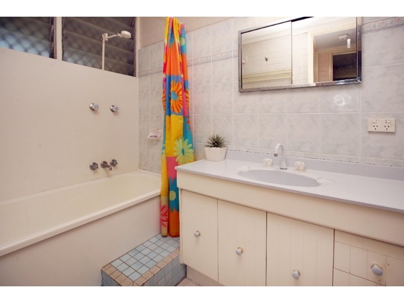 18 Choonda Street, Cranbrook QLD 4814