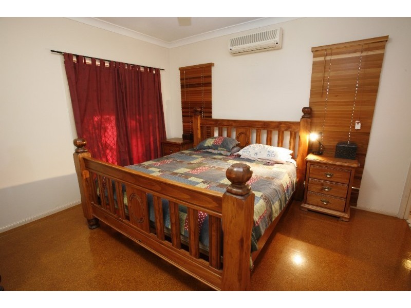 50 Flagstone Avenue, Rangewood QLD 4817