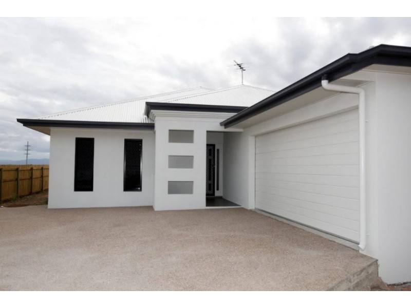 14 Adrian Rise, Mount Louisa QLD 4814