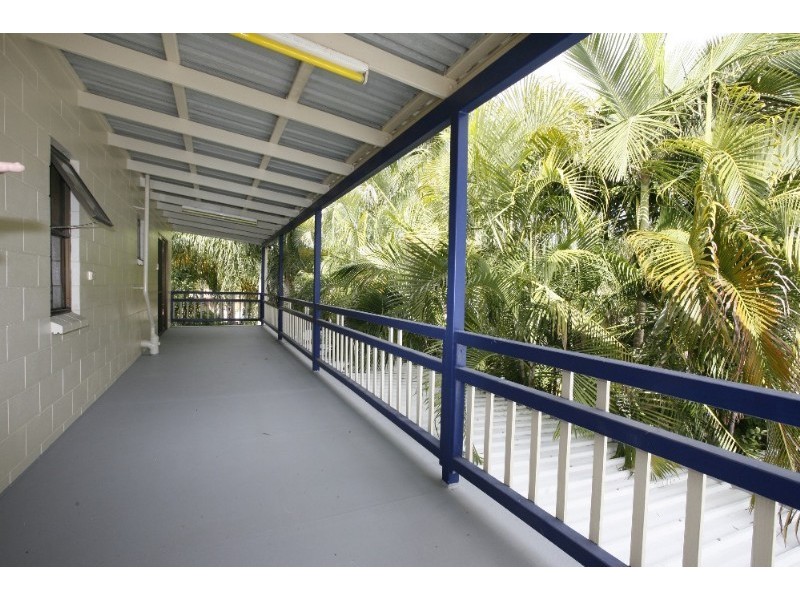 4 Vesterman Court, Bushland Beach QLD 4818