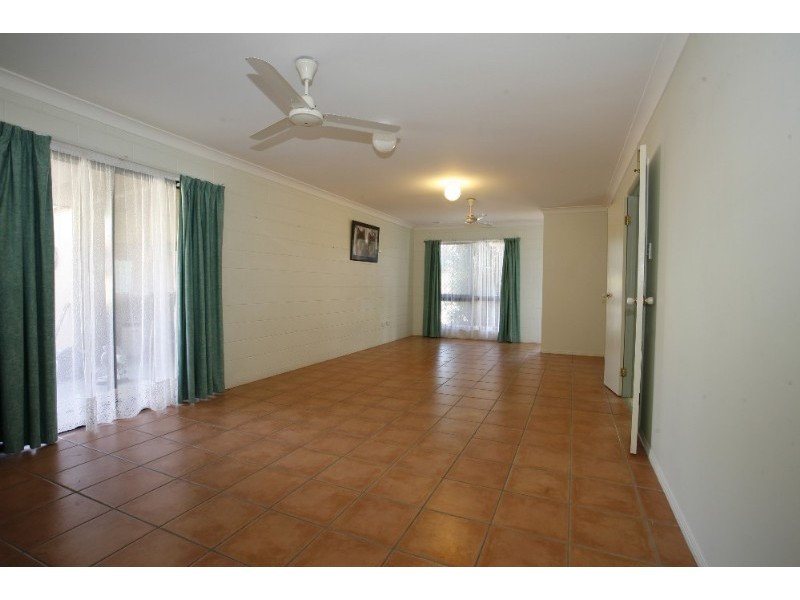 23 Gilmour Crescent, Kirwan QLD 4817